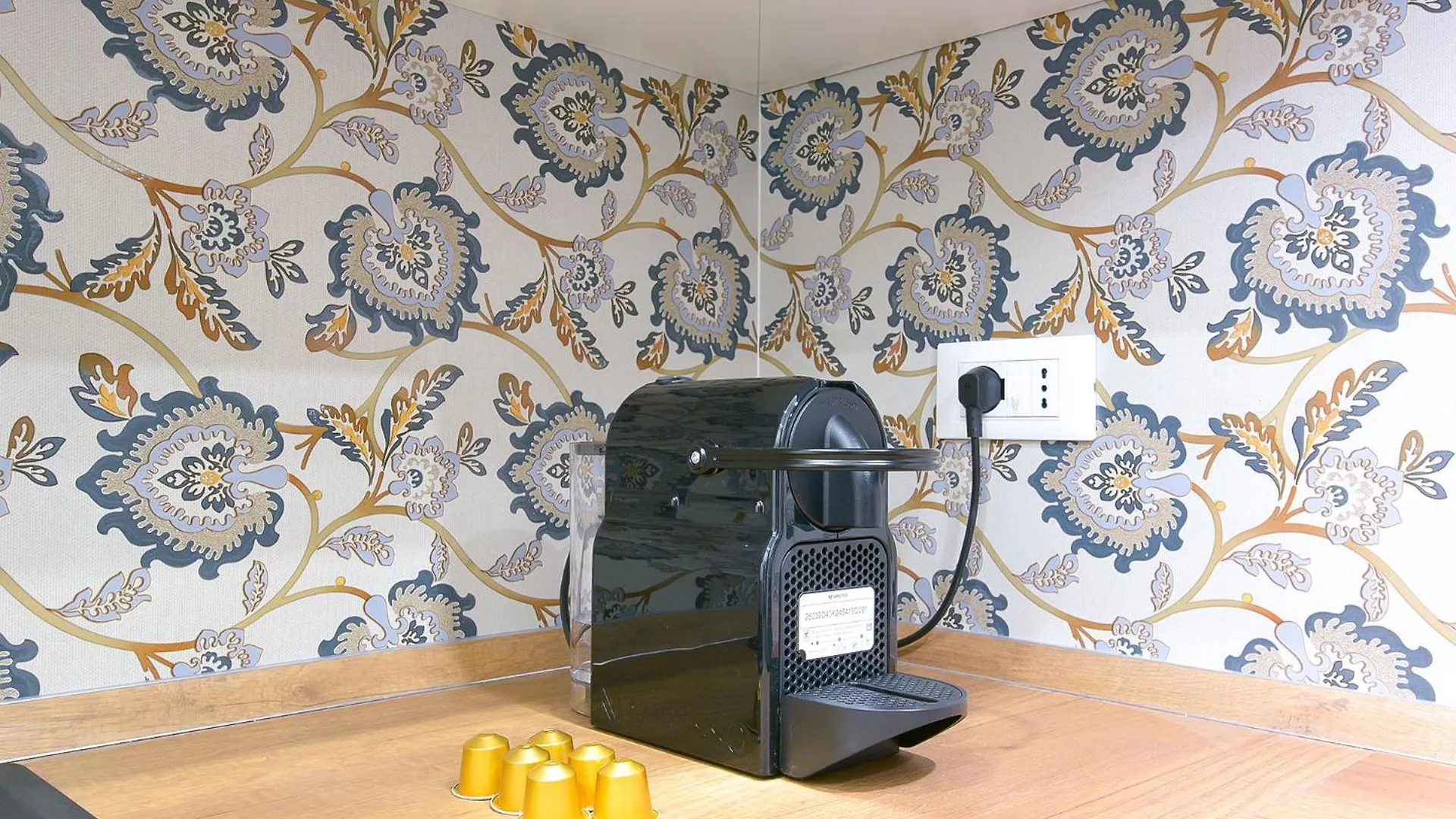 Centro Storico-Stazione - Lussuoso Appartamento Bologna Apartment